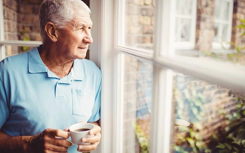 Người cao tuổi uống cà phê có thể giảm nguy cơ bệnh Alzheimer Parkinson 