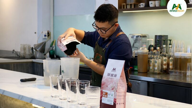 Quy trình chuẩn hóa pha chế giúp hạn chế cốt trà bị đục Quy trình chuẩn hóa pha chế giúp hạn chế cốt trà bị đục
