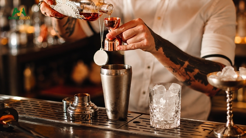 Ounce được dùng định lượng cocktail
