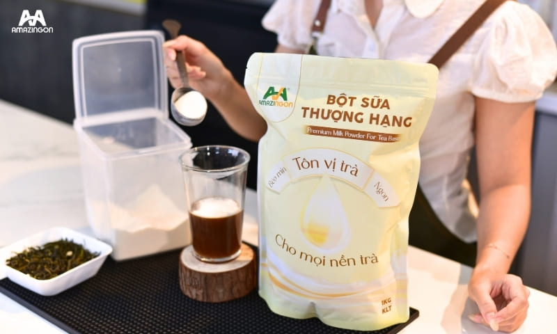 Định lượng tỷ lệ bột sữa chuẩn hóa công thức cho menu quán