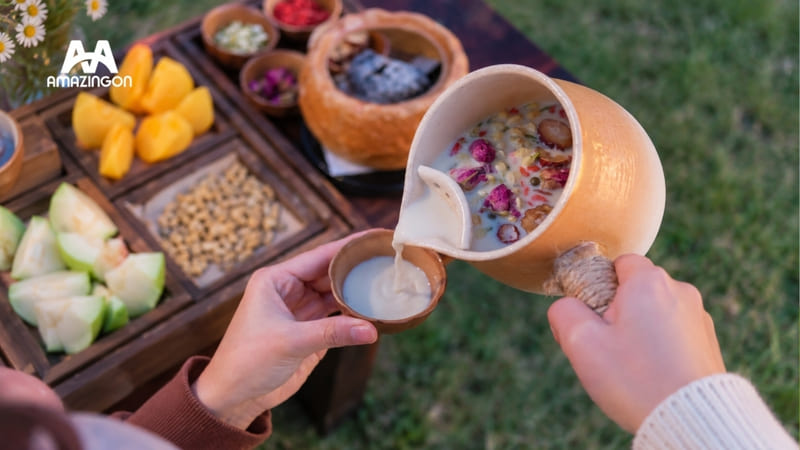 Nền trà tạo nên phong cách đồ uống cho menu cafe Đà Lạt
